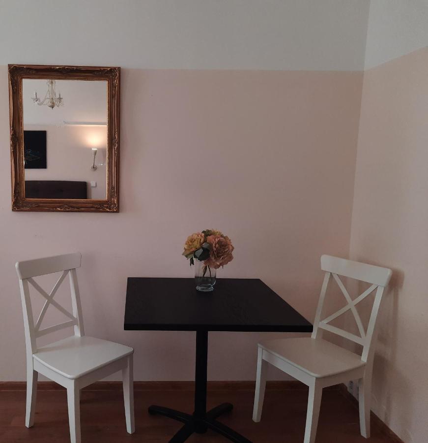 Apartment In City Centre Praga Zewnętrze zdjęcie